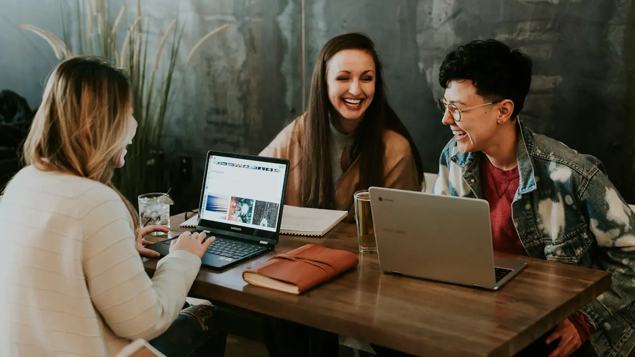 Canada Study Permit Checklist 2026: Financial Proof, SDS vs Non-SDS & PGWP Rules - StudyIn-AUS Guide